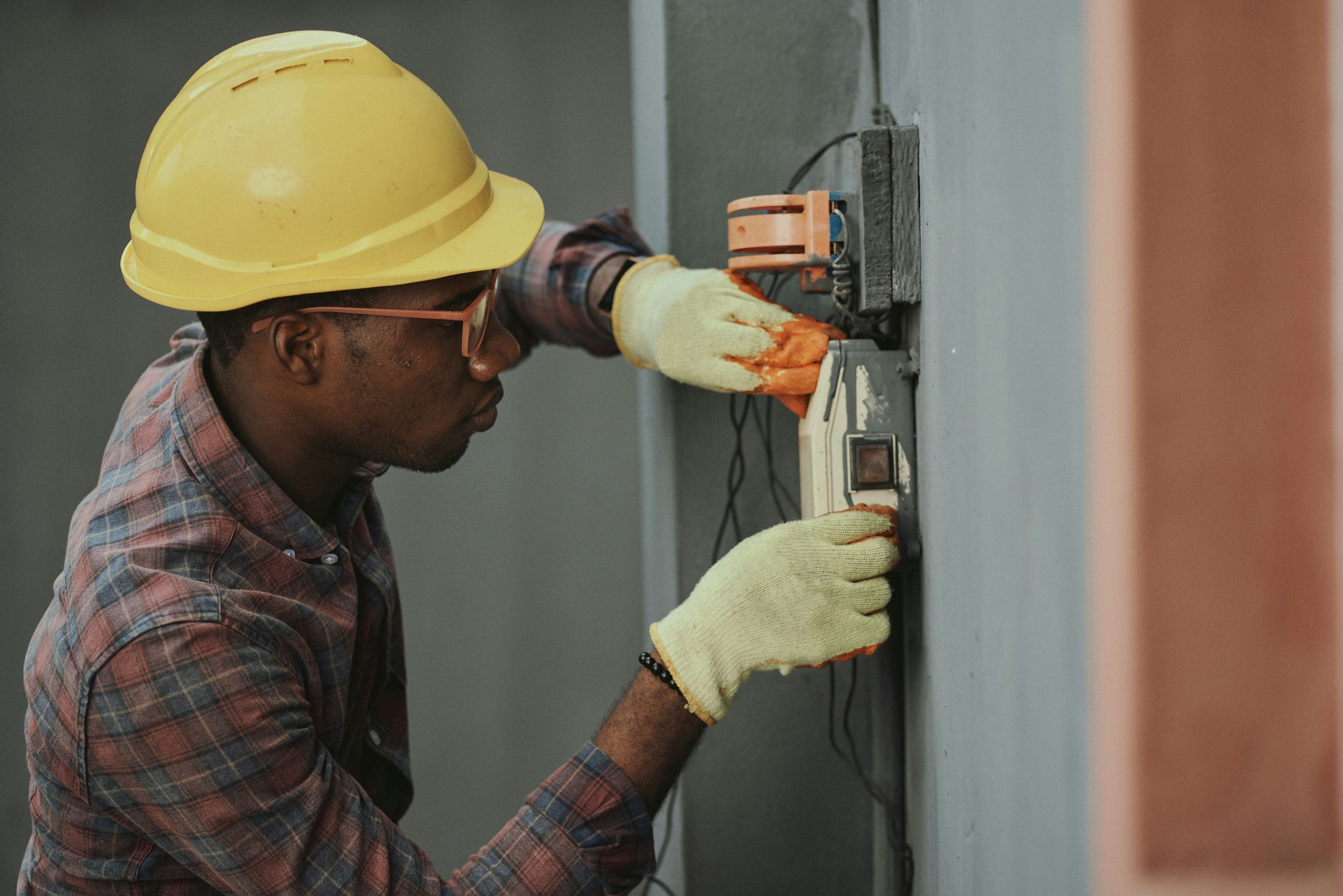 electrician electrician